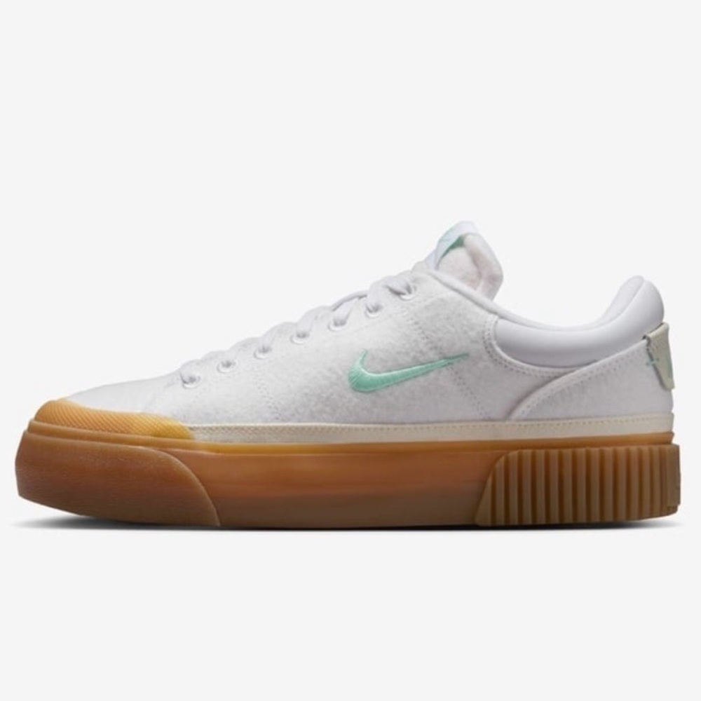 🆕Nike Court Legacy Lift sneakers
